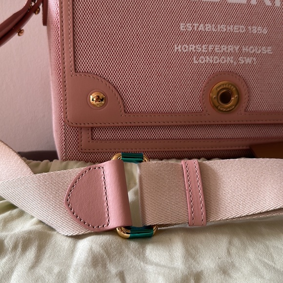 Burberry Horseferry Note Crossbody - Picture 4 of 14